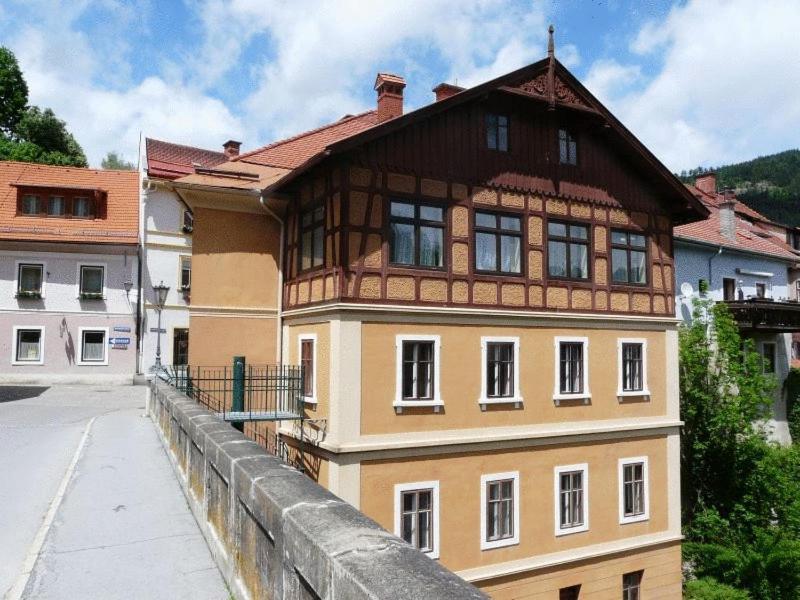 Apartment Zur Bruecke Murau Exterior photo